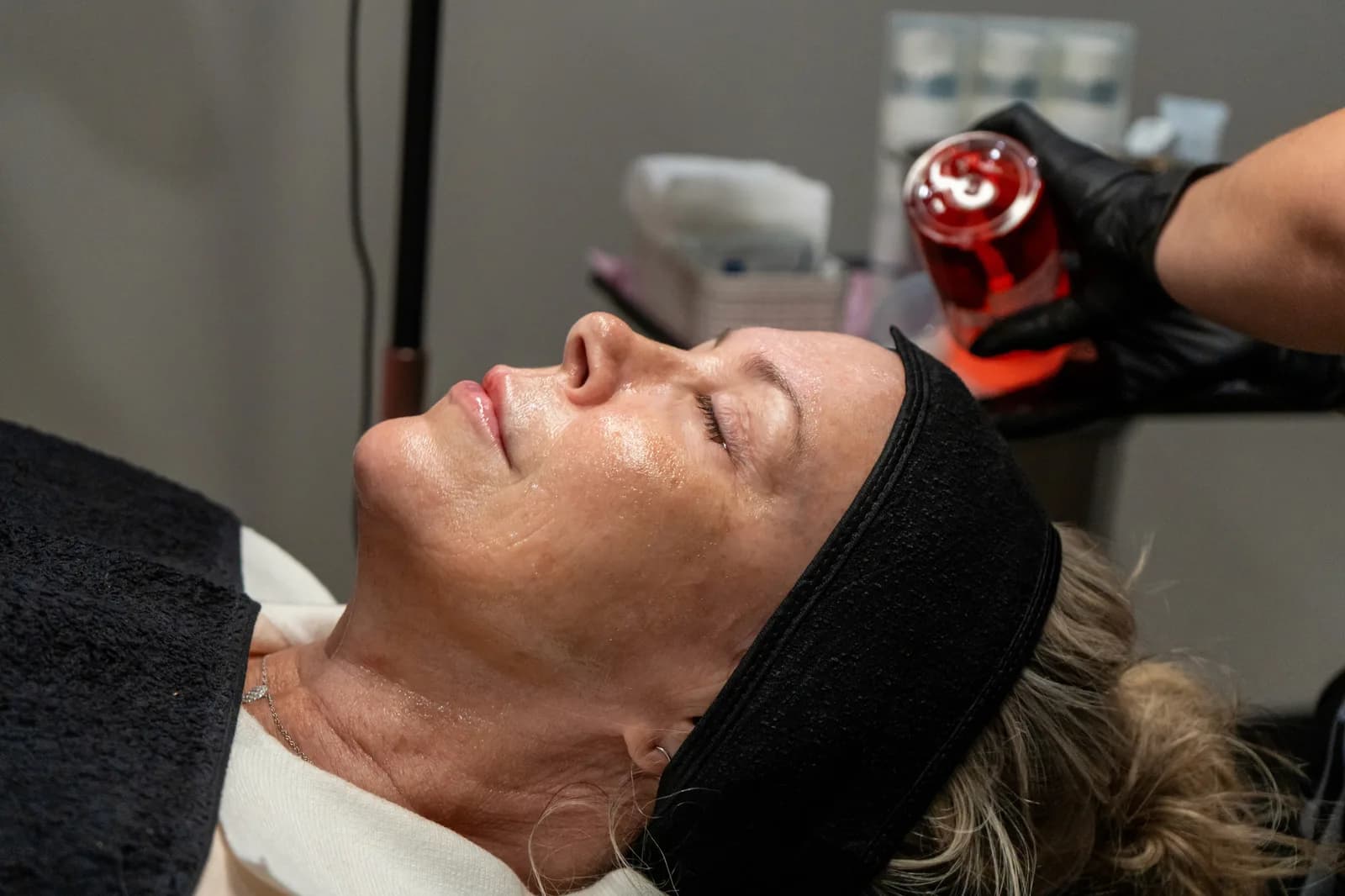 How to Choose the Right Aesthetic Treatment for Your Skin Goals